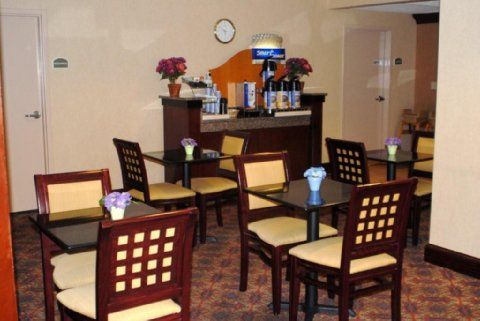 Holiday Inn Express Waterbury Eksteriør bilde