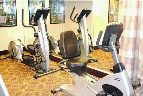 Holiday Inn Express Waterbury Eksteriør bilde
